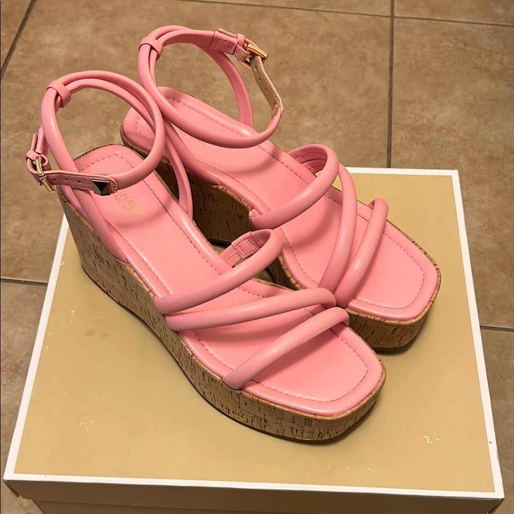 Michael Kors pink wedges - Picture 4 of 5